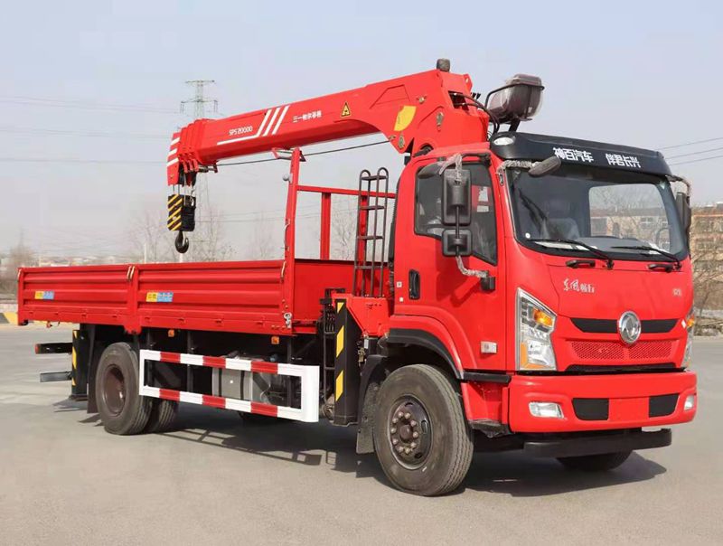 國六東風單排隨車吊（箱長6.1米）