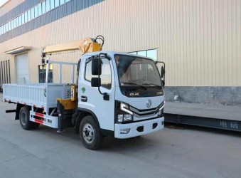 藍牌隨車吊，銷售紅火